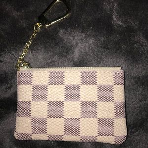 White check key pouch